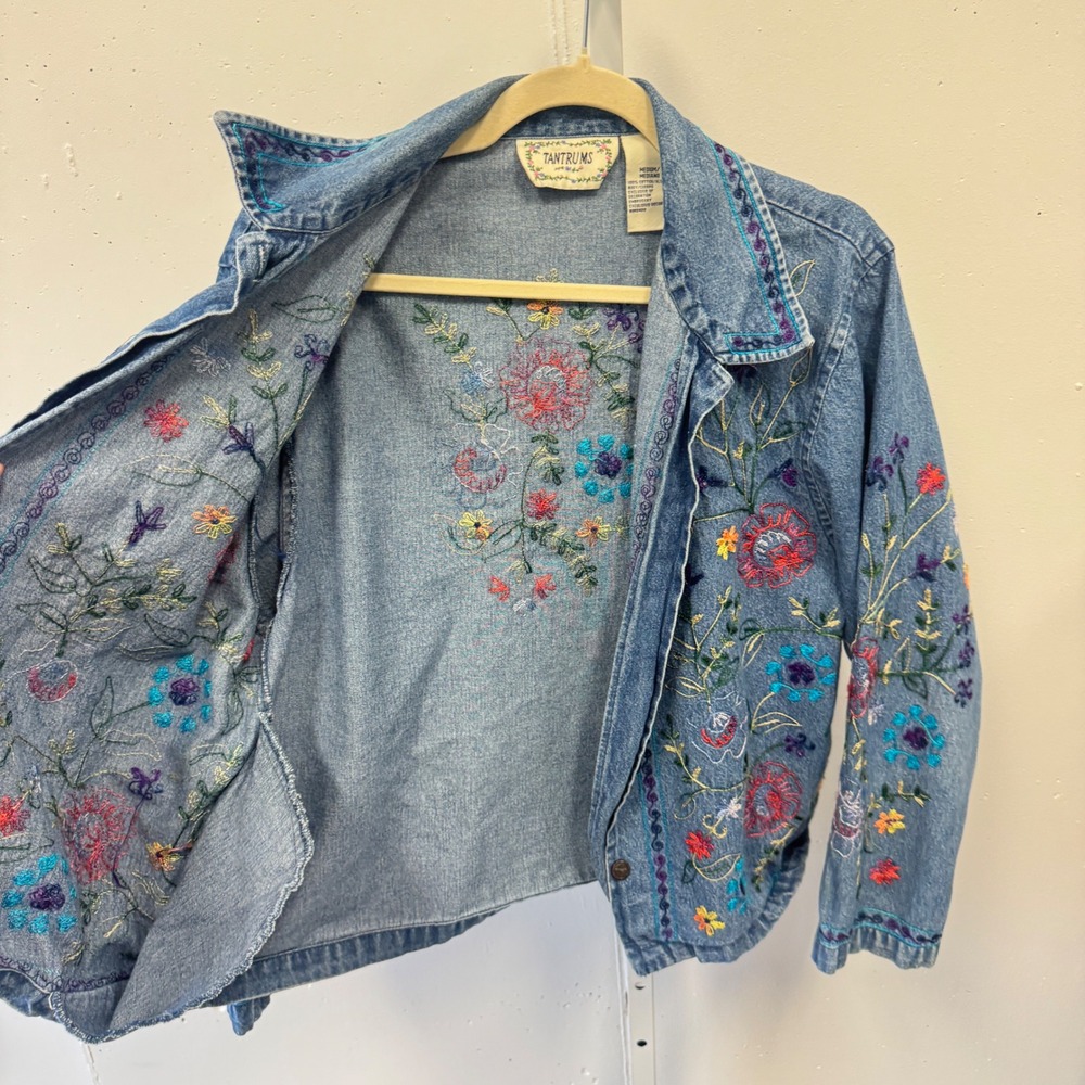 Vintage Tantrums Floral Embroidered Denim Jacket Medium Boho Cottagecore - Picture 3 of 9